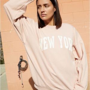 BRANDY MELVILLE PINK NEW YORK SWEATSHIRT